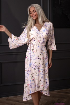 Beez lillelise mustriga kimono stiilis kleit 