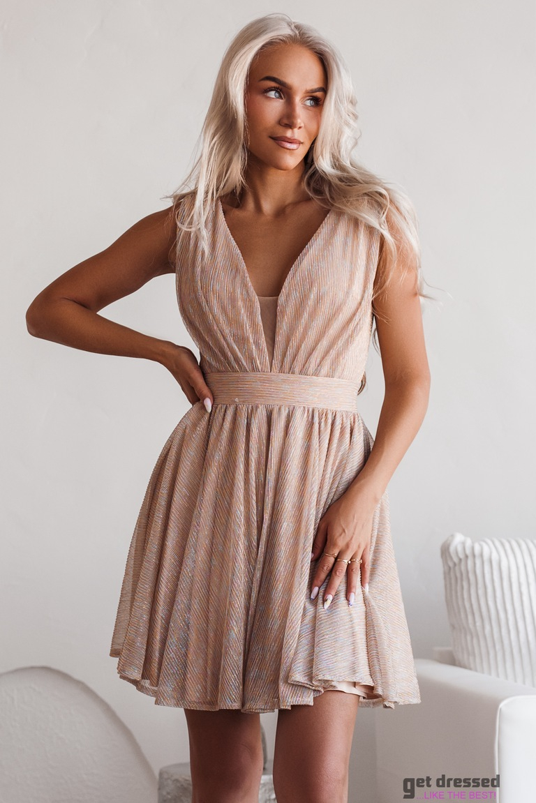 Kuldne lõpukleit Aleksandra