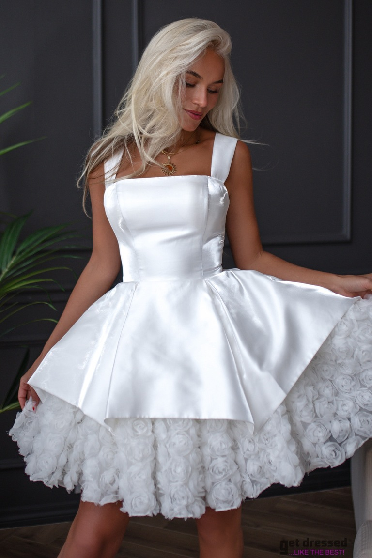 White prom dress Madrid