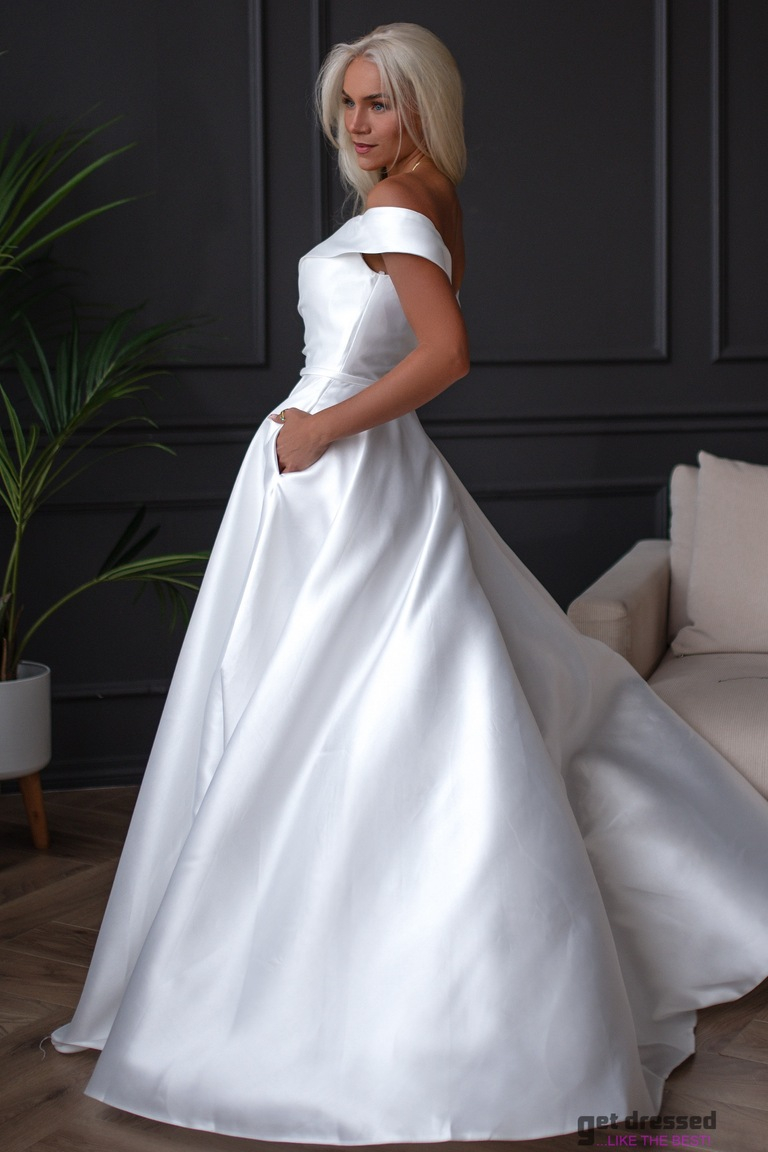 Valge pulmakleit Milena