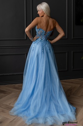 Lõpukleit Kairi – helesinine