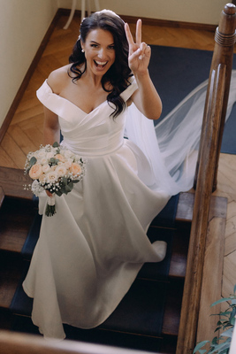 Valge pulmakleit Milena