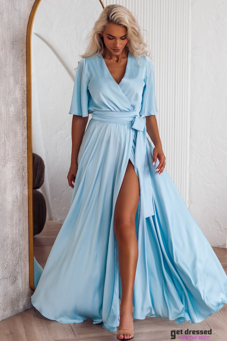 Maksikleit Zeynep – Helesinine