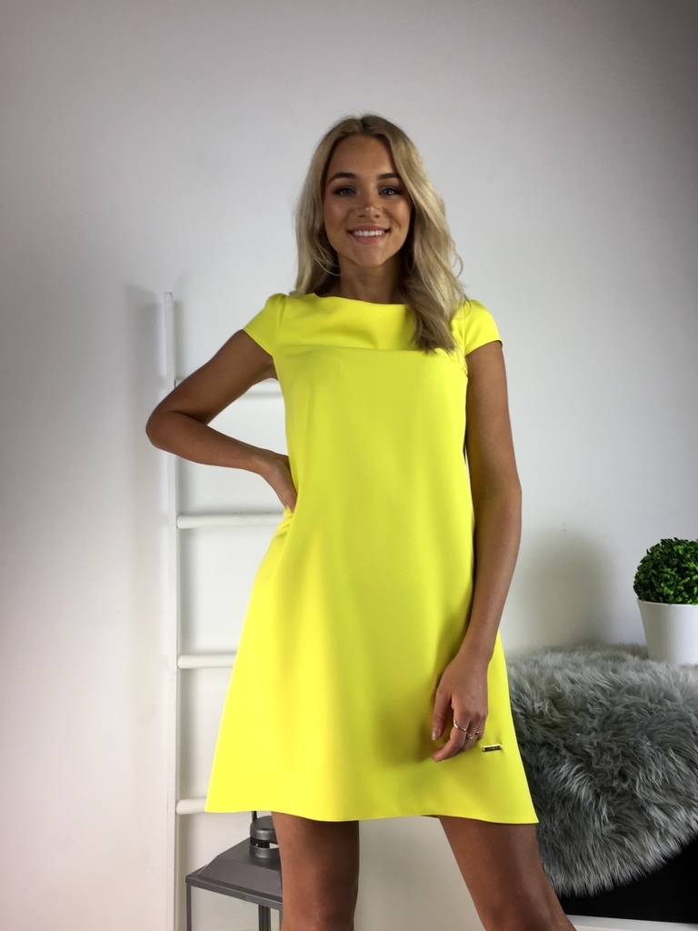 Kollane A-lõikeline kvaliteetne kleit