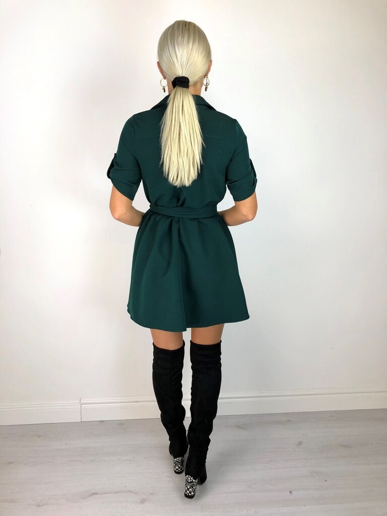 Tumeroheline vööga shirt-dress