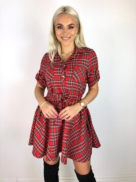 Punaseruuduline shirt-dress