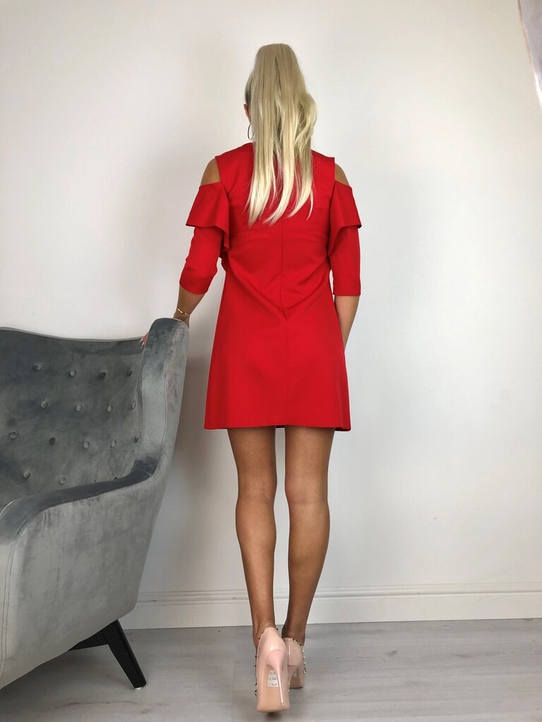 Punane volangõlgadega a-lõikeline kleit