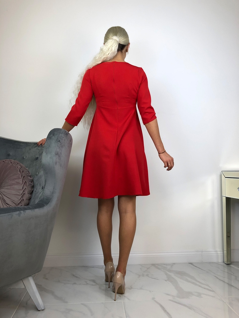 Punane a-lõikeline taskutega kleit 