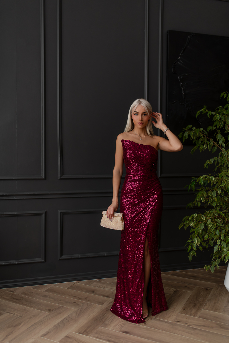 Kuidas valida kleit, kui sul on liivakellakujuline kehakuju